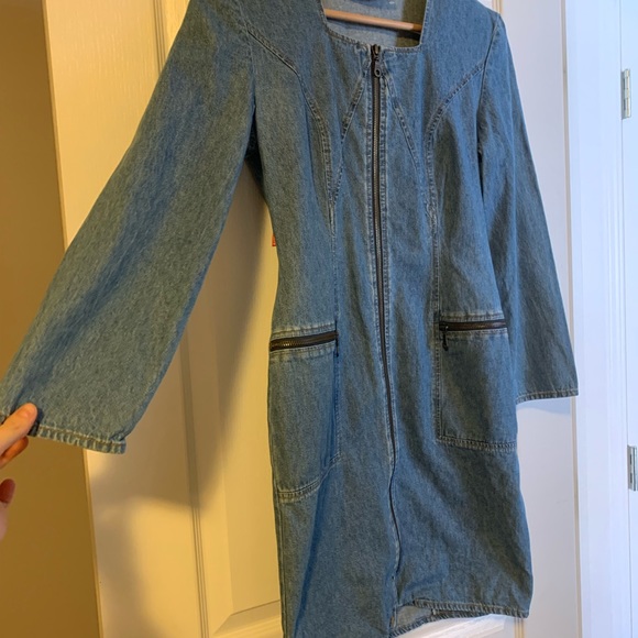 Vintage zip up denim dress. - Picture 4 of 6